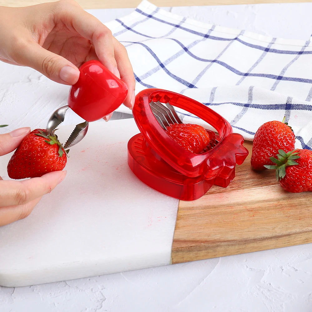 Kitchen Gadgets Tool 2PCS Fruit Slicer Strawberry Huller Stem Remover and Strawberry Slicer Set