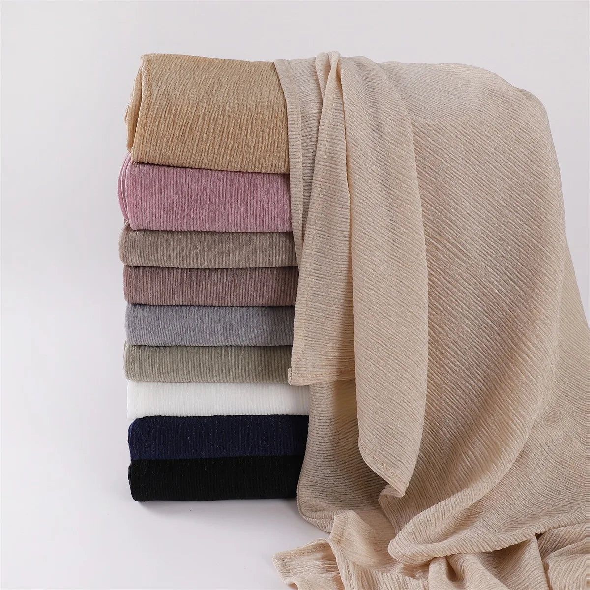 Wholesale Breathable Polyester Jersey Hijab for Muslim Ladies Crinkle Cloth Elastic Pleated Scarf for Spring