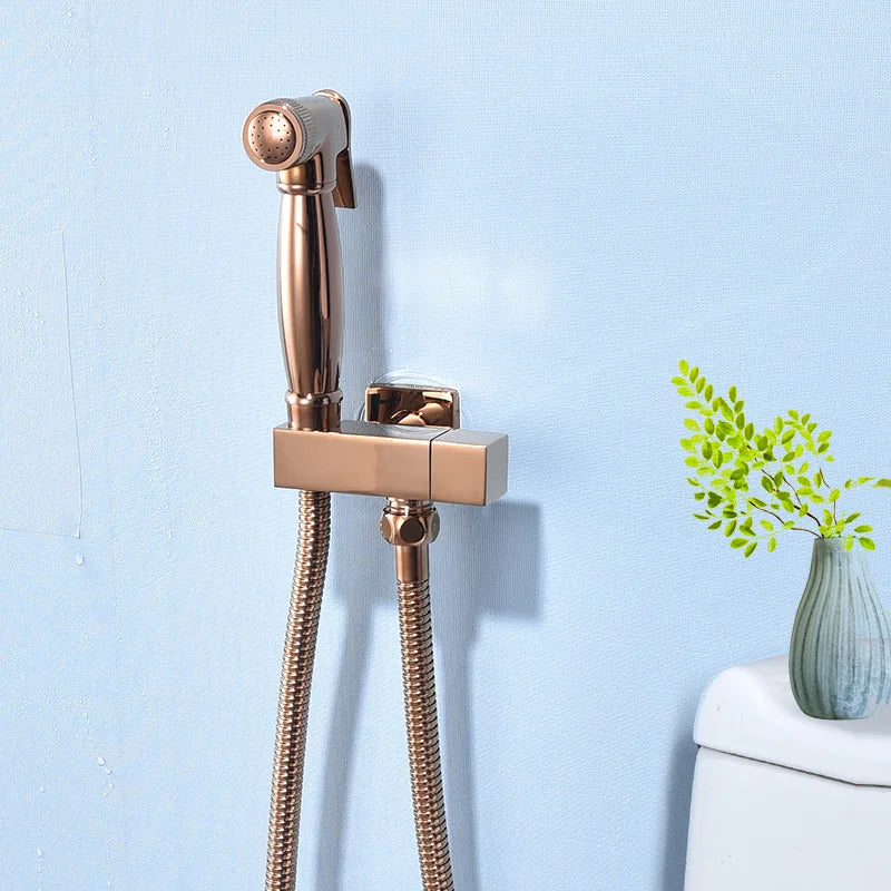 High Quality Modern Hotel Use Brass Wall-Mounted Vertical Spray Bathroom Bidet Sprayer Set Rose Gold Handheld Toilet Sprayer