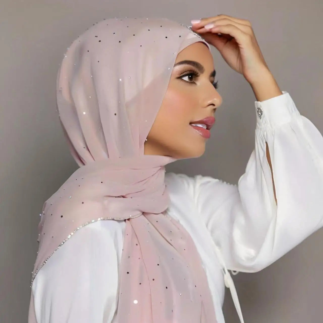 2021 Hot Sale 70*180cm 24 Color Stock Muslim Woman Women Pearls Chiffon Beaded Hijab Scarf Hot Sale Products
