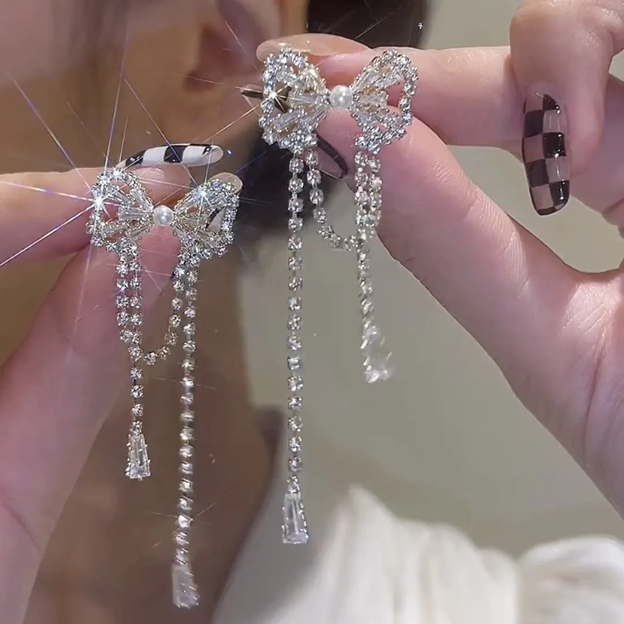 S925 Silver Needle Light Luxury Micro-set Zircon Heart Tassel Earrings Shiny Bling Full Rhinestone Crystal Earring