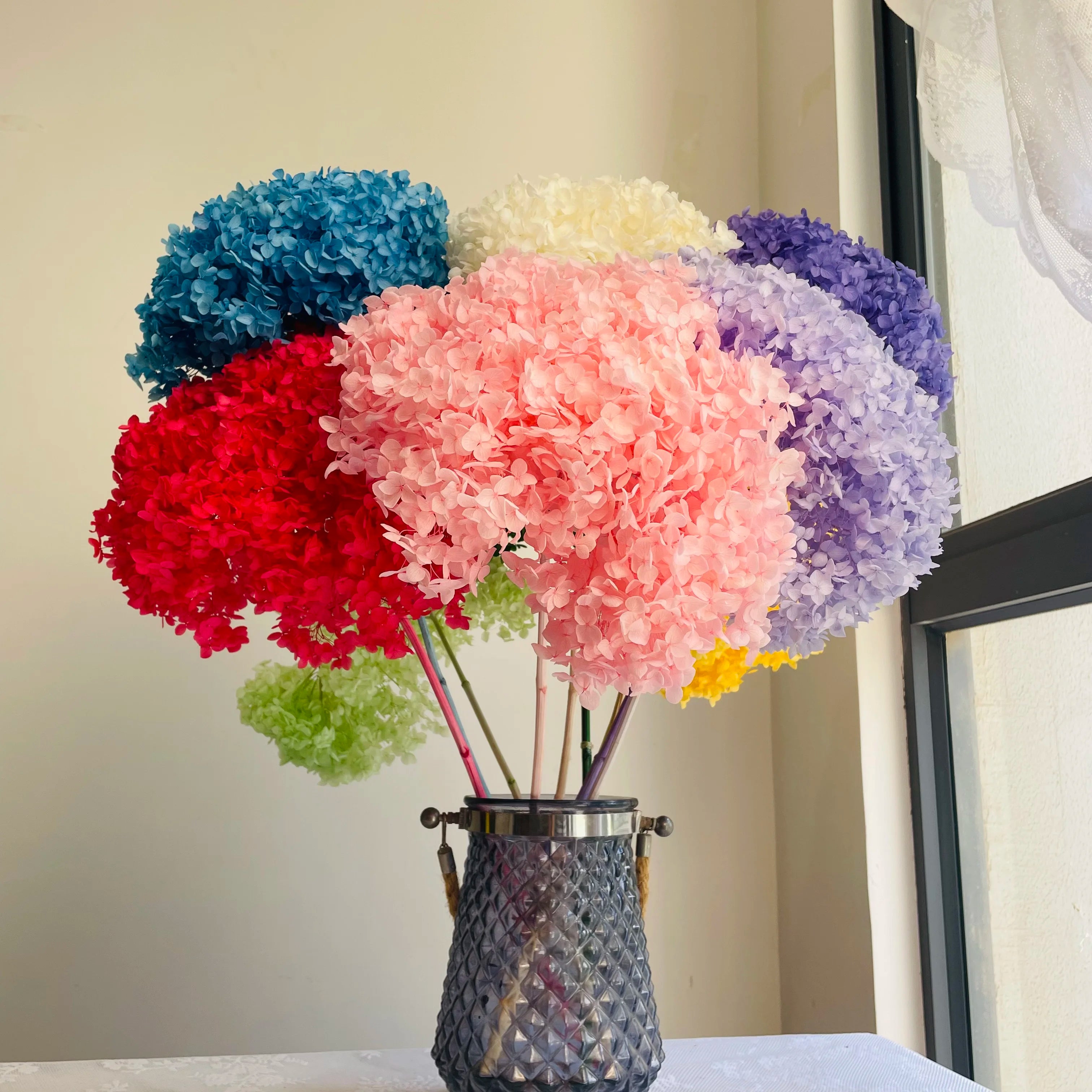 Factory Sales  Preserved Real Dry Good Quality Anna Hydrangea Wedding Decoration