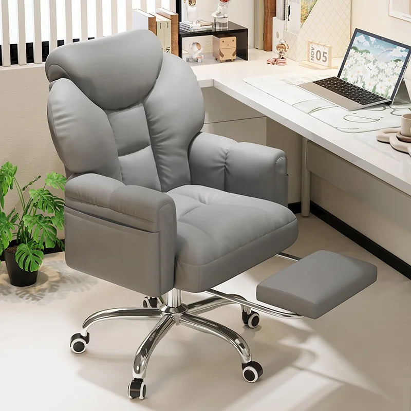 Traditional Design Leather E-sports and Computer Chairs-Ergonomic Comfortable Not Tiring to Sit for Long Gaming Sessions
