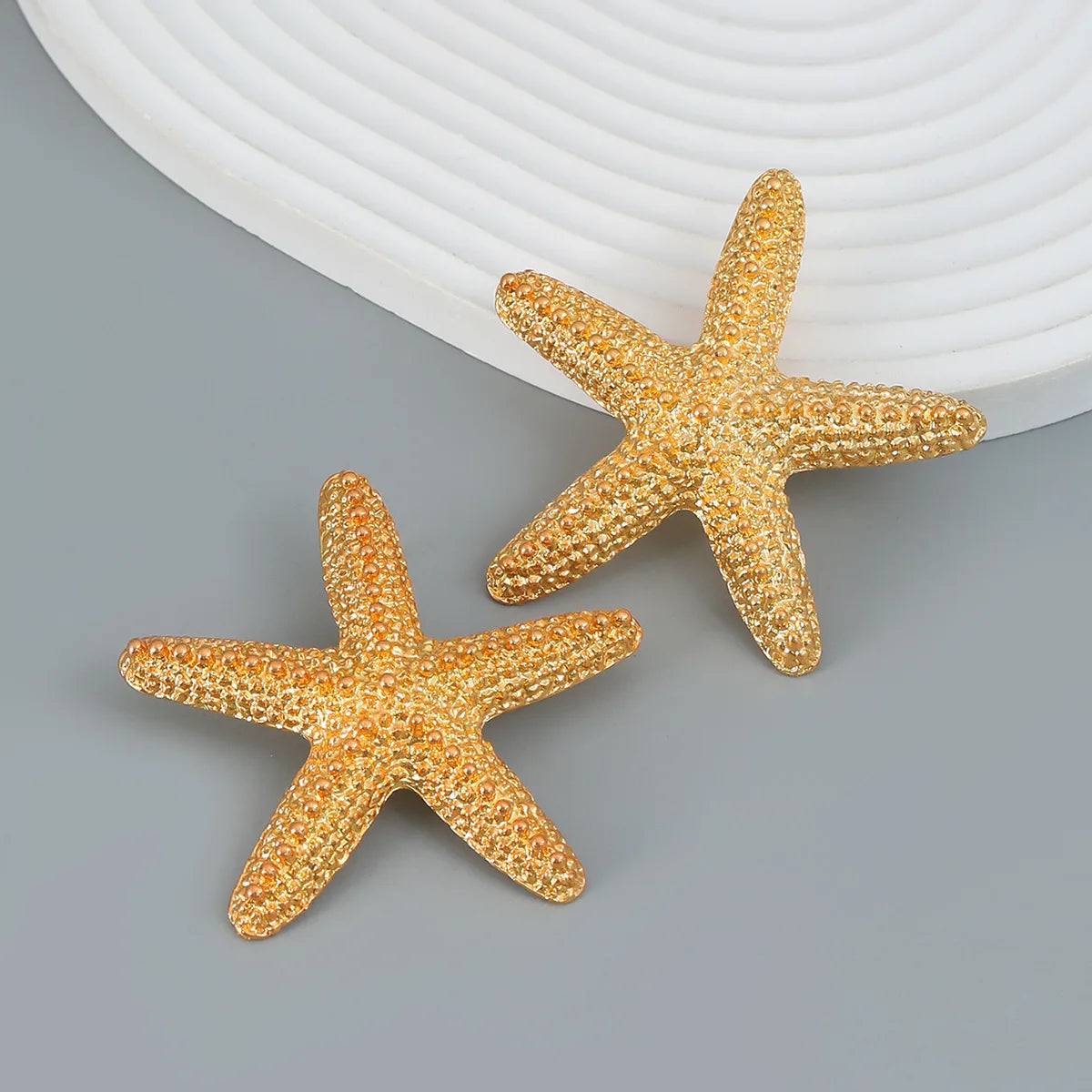 Wholesale Gold Plated Starfish Pendant Earrings Trendy Ocean Style Geometric Huge Jewelry for Women