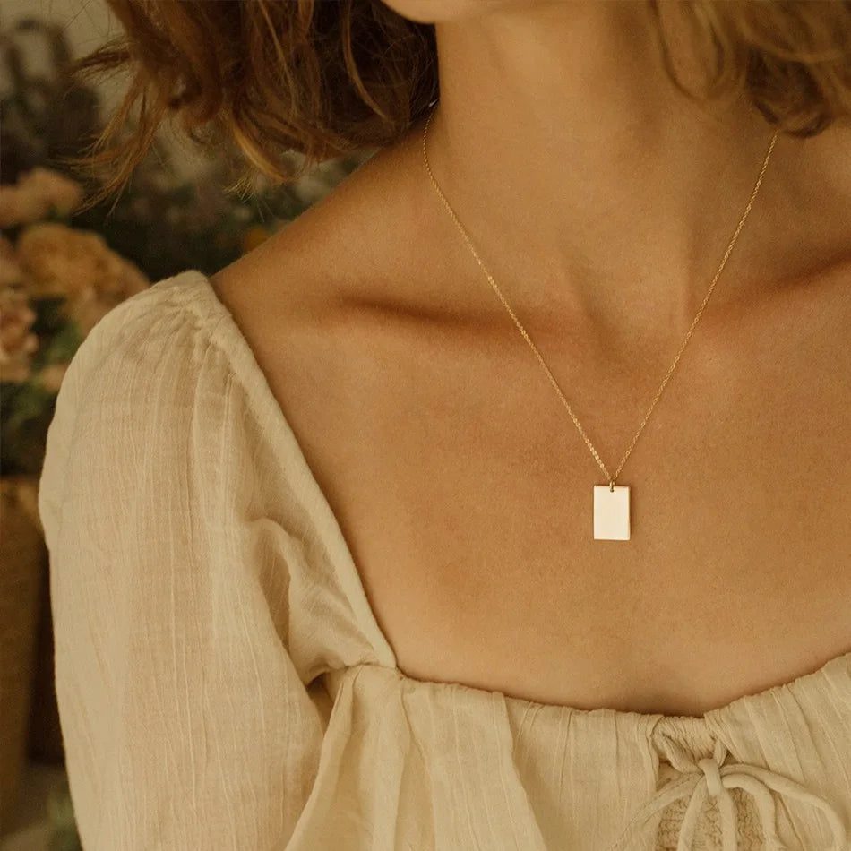 Simple Gold Plated Square Necklace Solid Color Stainless Steel Square Pendant Necklace for Women
