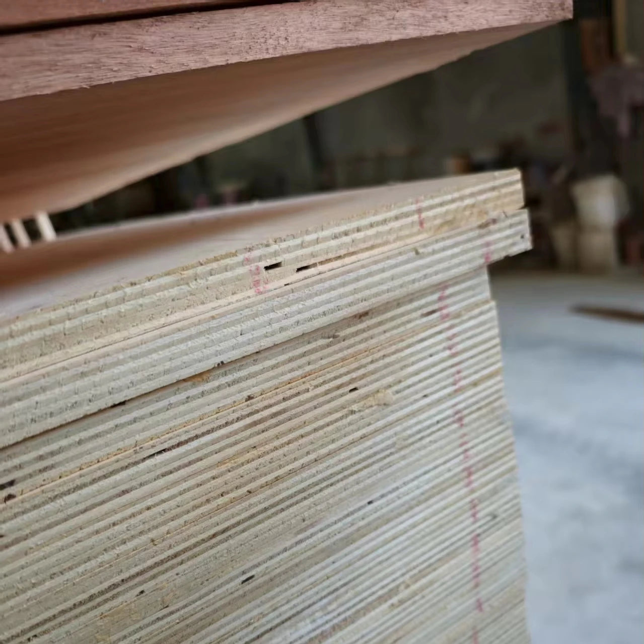 Wholesale High-quality Eco-friendly Plywood for Furniture