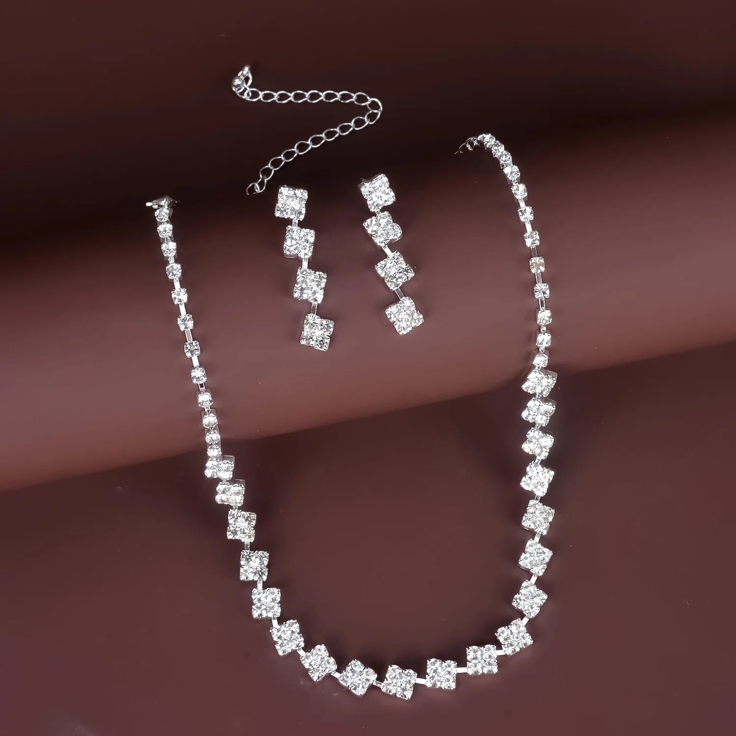 Middle Eastern Fashion Jewelry Sets for Women Full Diamond Blocks Simple Earrings Necklace for Bridal Wear Other Formal