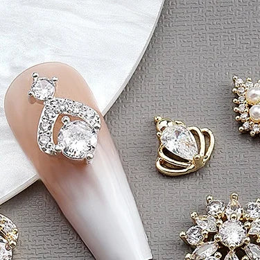 Light Luxury Style High-grade Nail Decoration Super Flash Diamond Zircon Nail Jewelry Snowflake Elegant Ornament Nail Art Charms