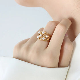 French-Style Multi-Layer Wave-Shaped Pearl Elegant Non-Mainstream Style Fashionable Simple Elegant Lady Ring Titanium Steel Ring