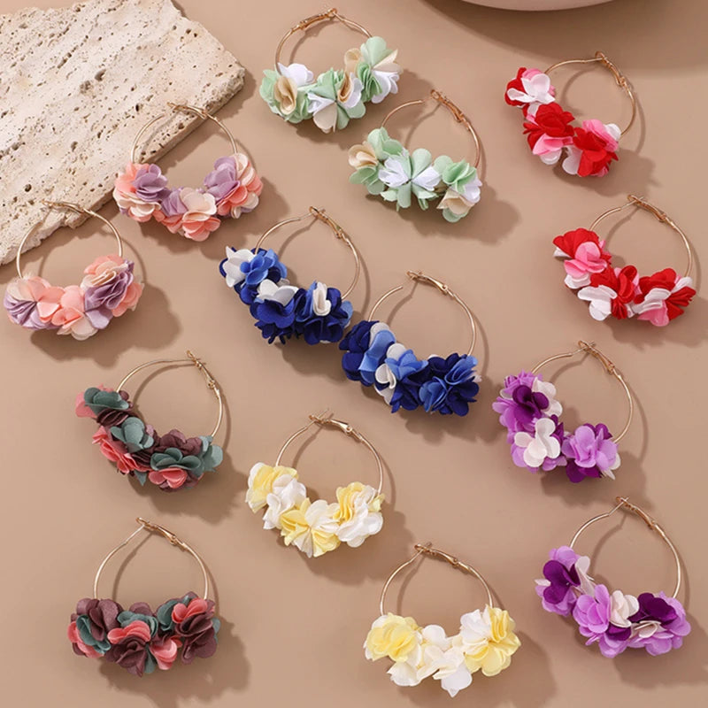 2025 Evergreen Product Exaggerated Circle Ear Buckle Elegant Multi-color Gradient Color Petal Hoop Earrings Gifts for Women