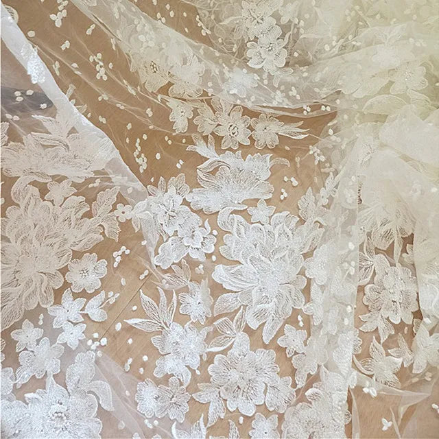 Latest Fashion White Embroidery Sequin Lace Fabric