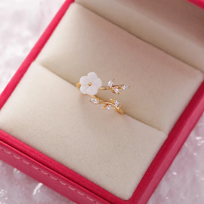 Korean Popular Sweet Versatile Love Open Adjustable Ring  Colorful Sparkling Crystal Zircon Flower Ring for Women