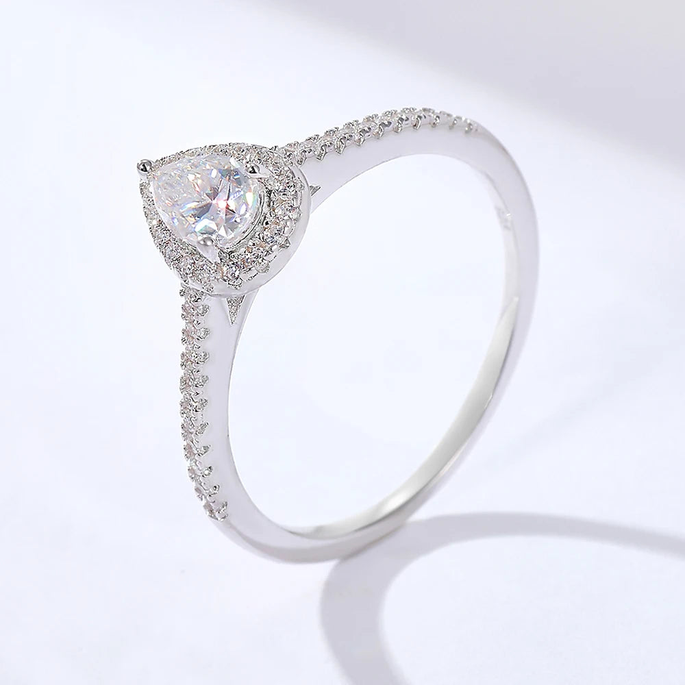 Fulsun Wholesale Jewelry 925 Sterling Silver Rhodium Plated Geometric Drop Shape Teardrop Moissanite Ring for Women Wedding