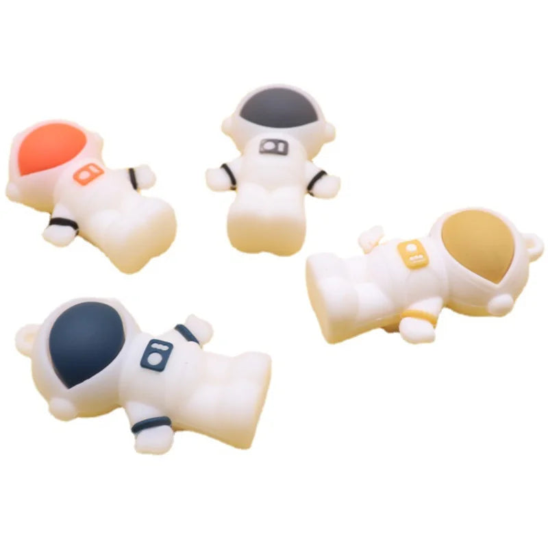 Customized Spaceman 3D PVC Soft Vinyl Figure Keycharm  Trendy Plush Blind Box