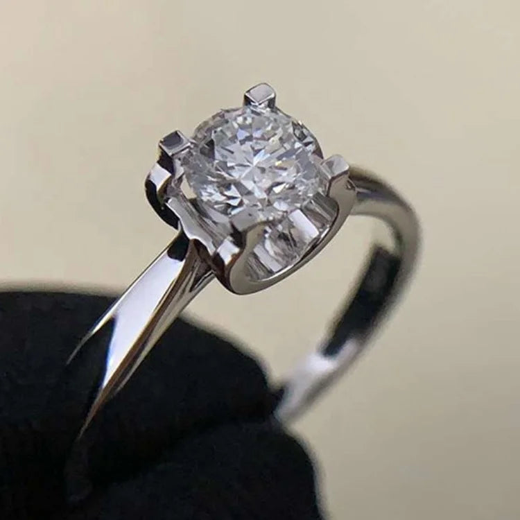 Engagement Ring 1ct Main Stone Solitaire Four-prong Bullhead  Style Lab Diamond Round Brilliant 18k Diamond Wedding Ring