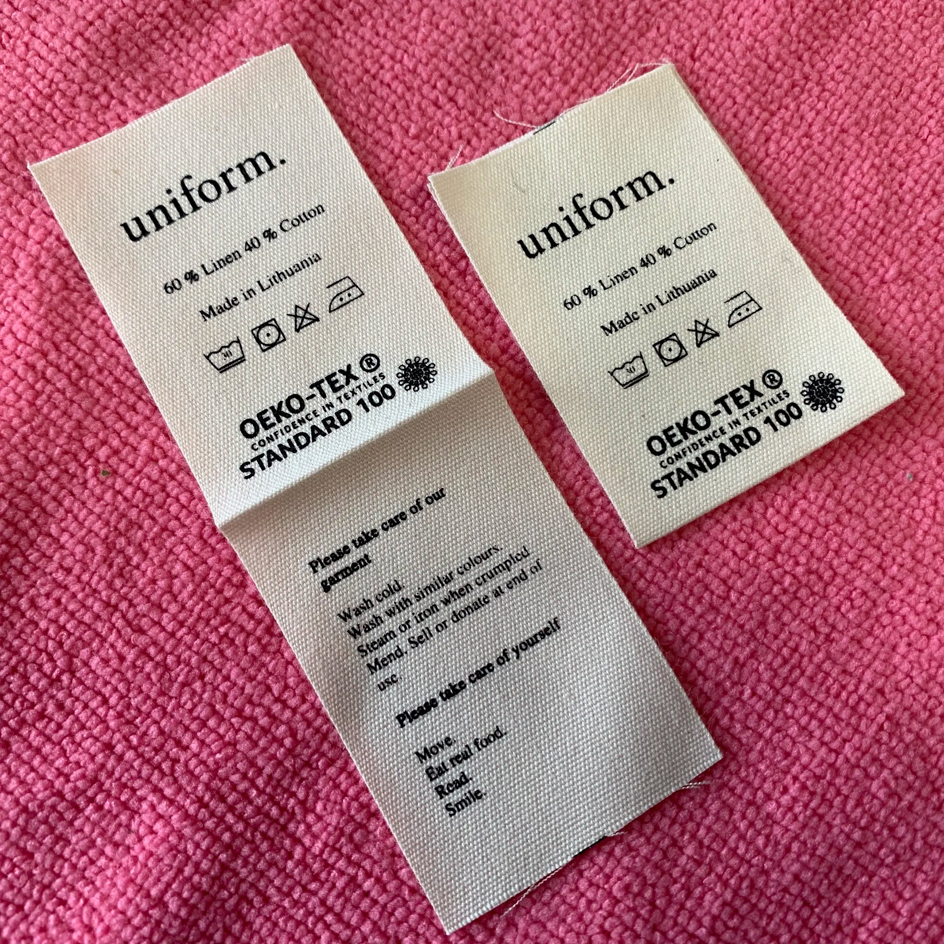 Middle Fold Matte Surface Beige Color Cotton Fabric Labelsilk Screen Printing Fabric Ingredient Cotton Inside Tags