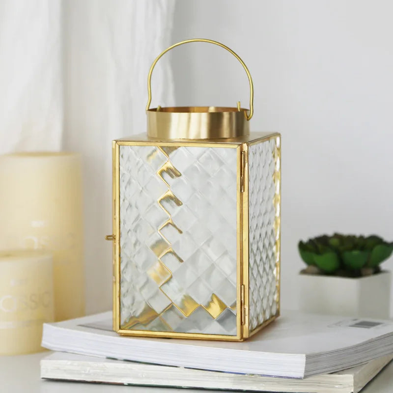 European Decoration Creative Portable Crystal Glass Lantern Candle Holder for Wedding Home Decoration