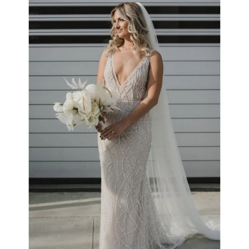 15330# Exquisite Lace Backless Beading Spaghetti Straps Trumpet Wedding Dress Sweep Train Bridal Gown Evening Dresses