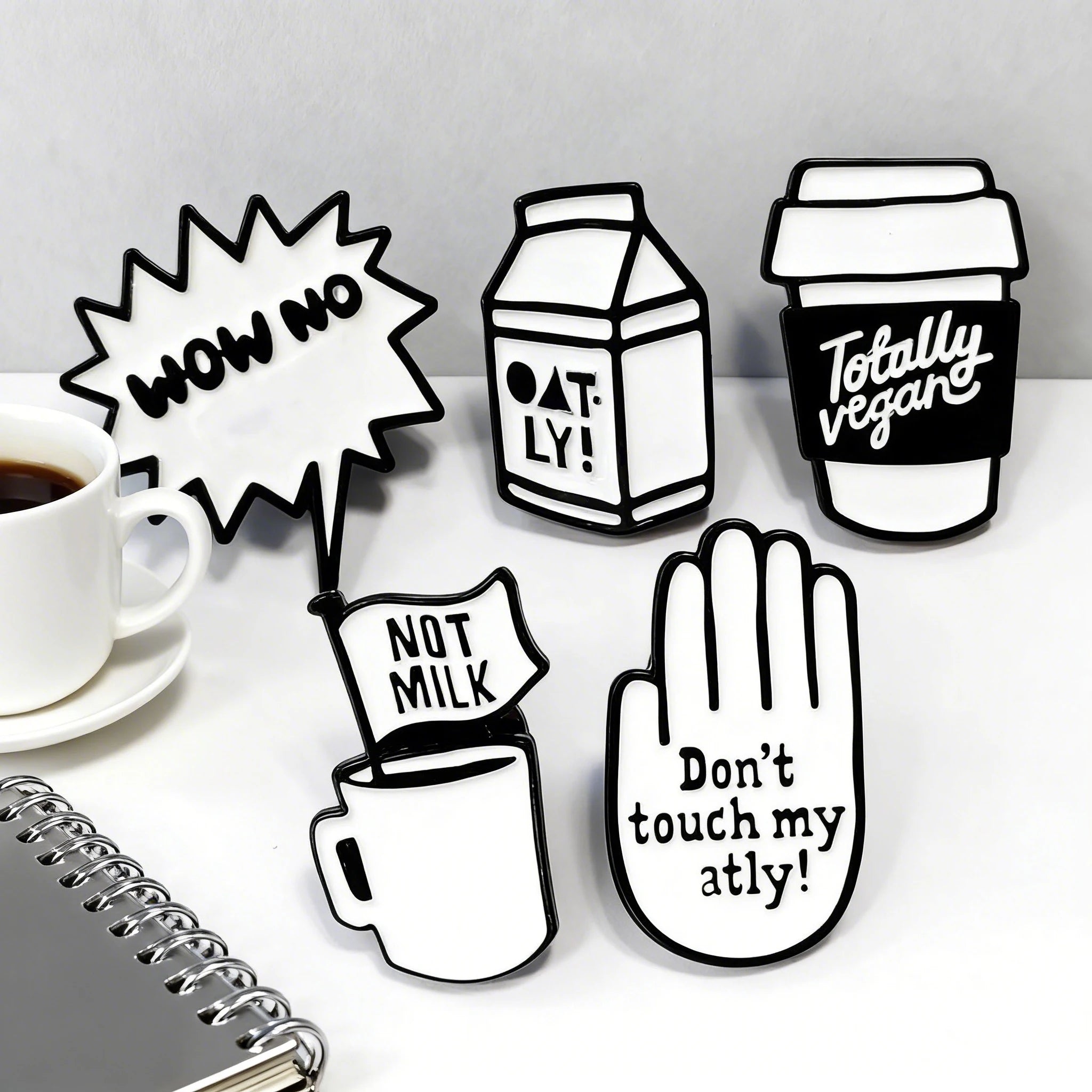 Enamel Pin Factory New Custom Design Low MOQ Metal Mini Teacup Hard Enamel Pin Wholesale