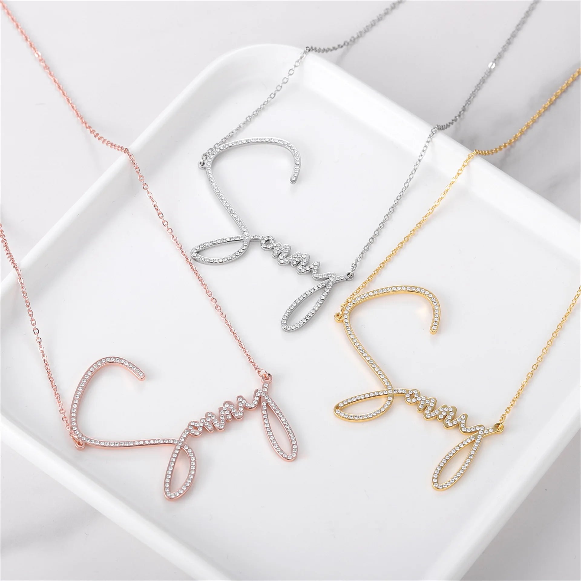 Lateefah OEM Iced Out Cubic Zirconia Necklace Personalized Names Jewelry Signature Style Name Necklace