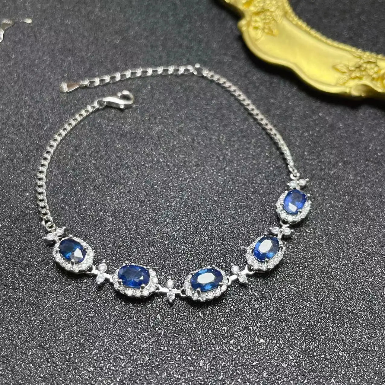 Hot Sale Korean 925 Sterling Silver Natural Sapphire Bracelet for Women Simple Style Non-Tarnish Rhodium Plated for Party Gift