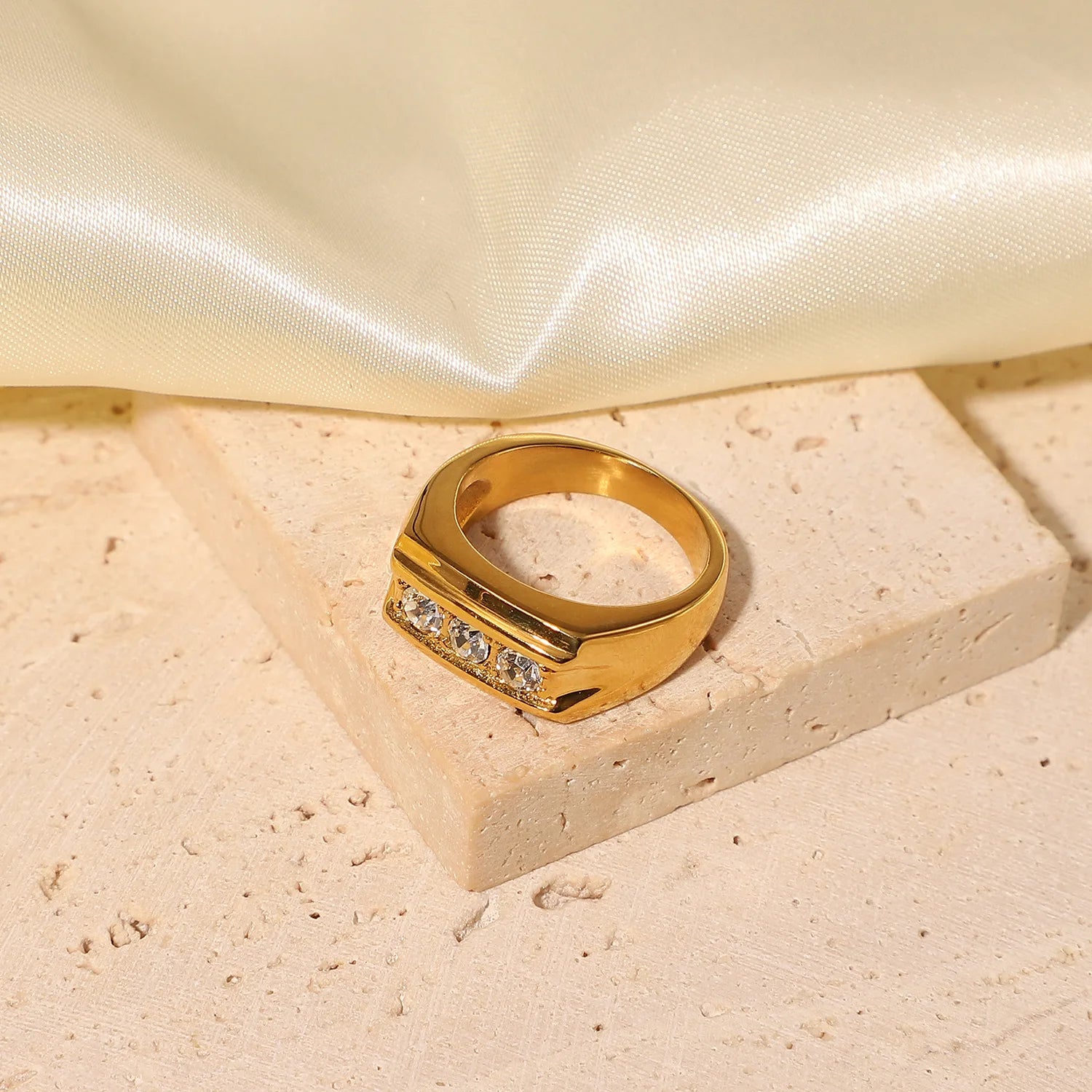 Dainty Cz Square Rings Tarnish Free Stainless Steel 18k Gold Plated Chunky White Three Zircon Ring for Women Men