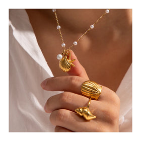 ERESI Fashion Jewelry Ocean Series Waterproof 18K Gold Plated Stainless Steel Pearl Starfish Seashell Pendant Necklace for Girls