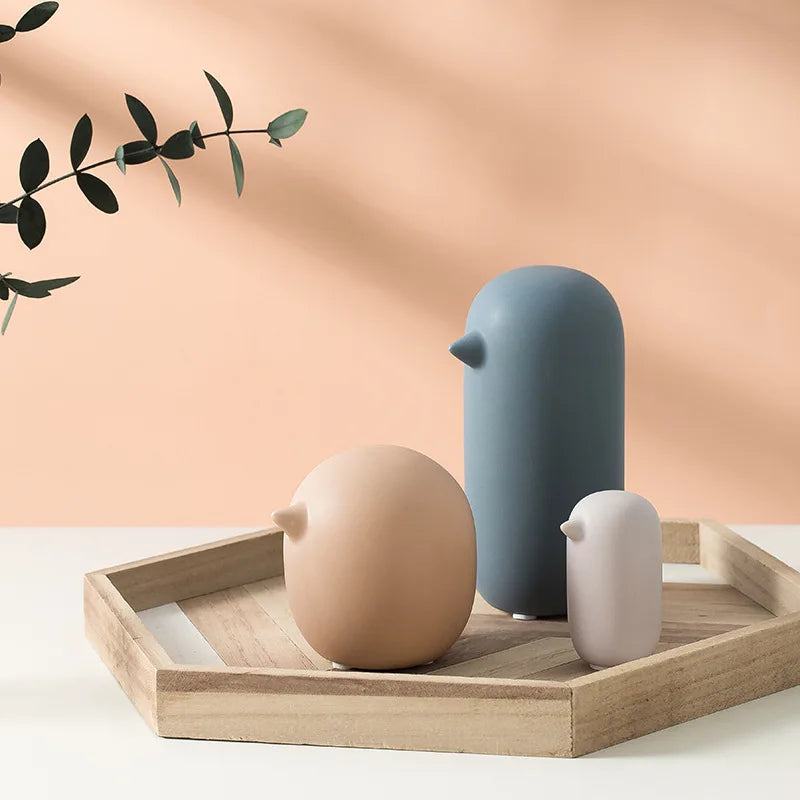 Modern Creative Interior Design Ceramic Bird Ornaments for Bedroom and Living Room for Home Decor and Birthday Gifts