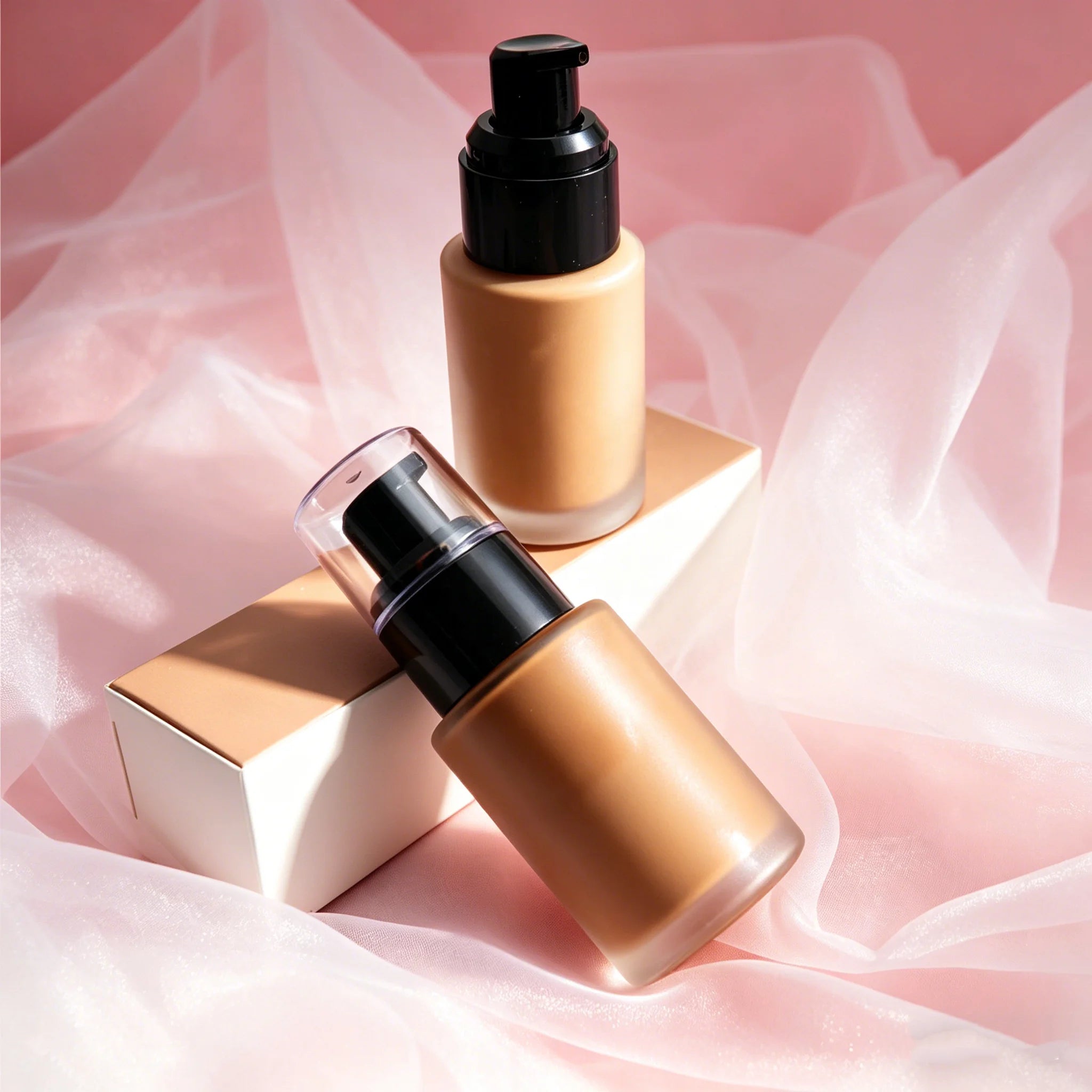 Custom Logo Matte Long Wear Anti-Wrinkle Liquid Foundation Oil Control Concealer with Private Label Powder Form Cosmetics Makeup