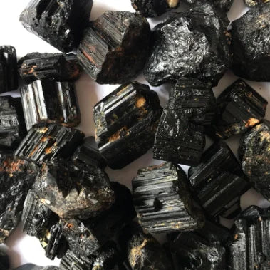 Wholesale Natural Black Tourmaline Rough Stone Black Tourmaline Raw for Decoration