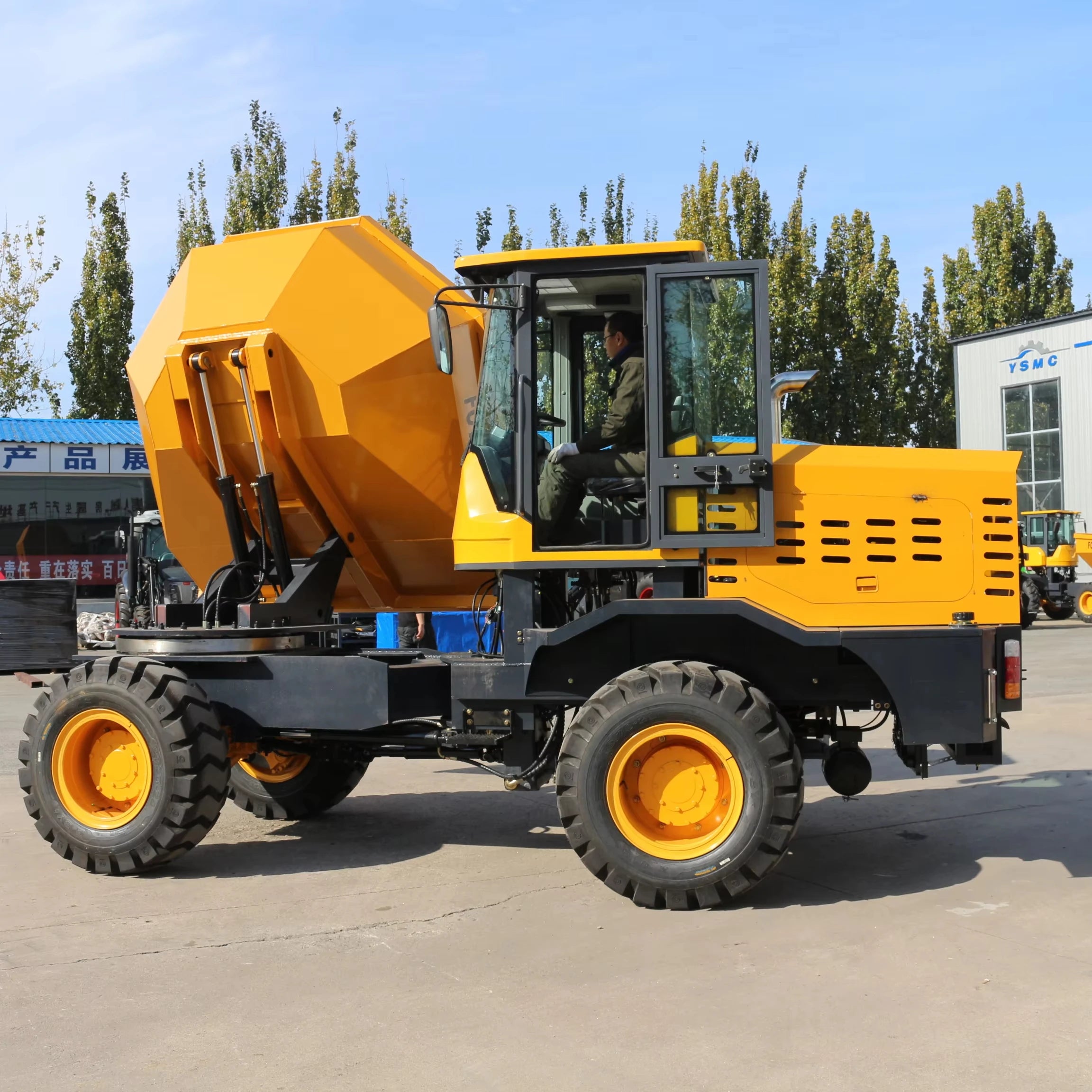 Articulated Engineering 4x4 FCY70R Wheel Loader 7 Ton 4WD Site Dumper Rotary Bucket Side Dump Truck Gearbox Pump Bearing