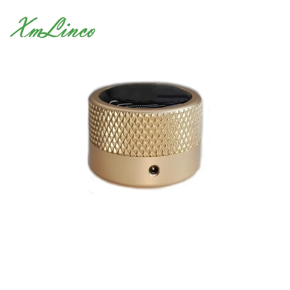 Xmlinco Customized Mini Portable Gold Aluminum Alloy Modern Billiards Cue Chalk Holder with Pool Accessories