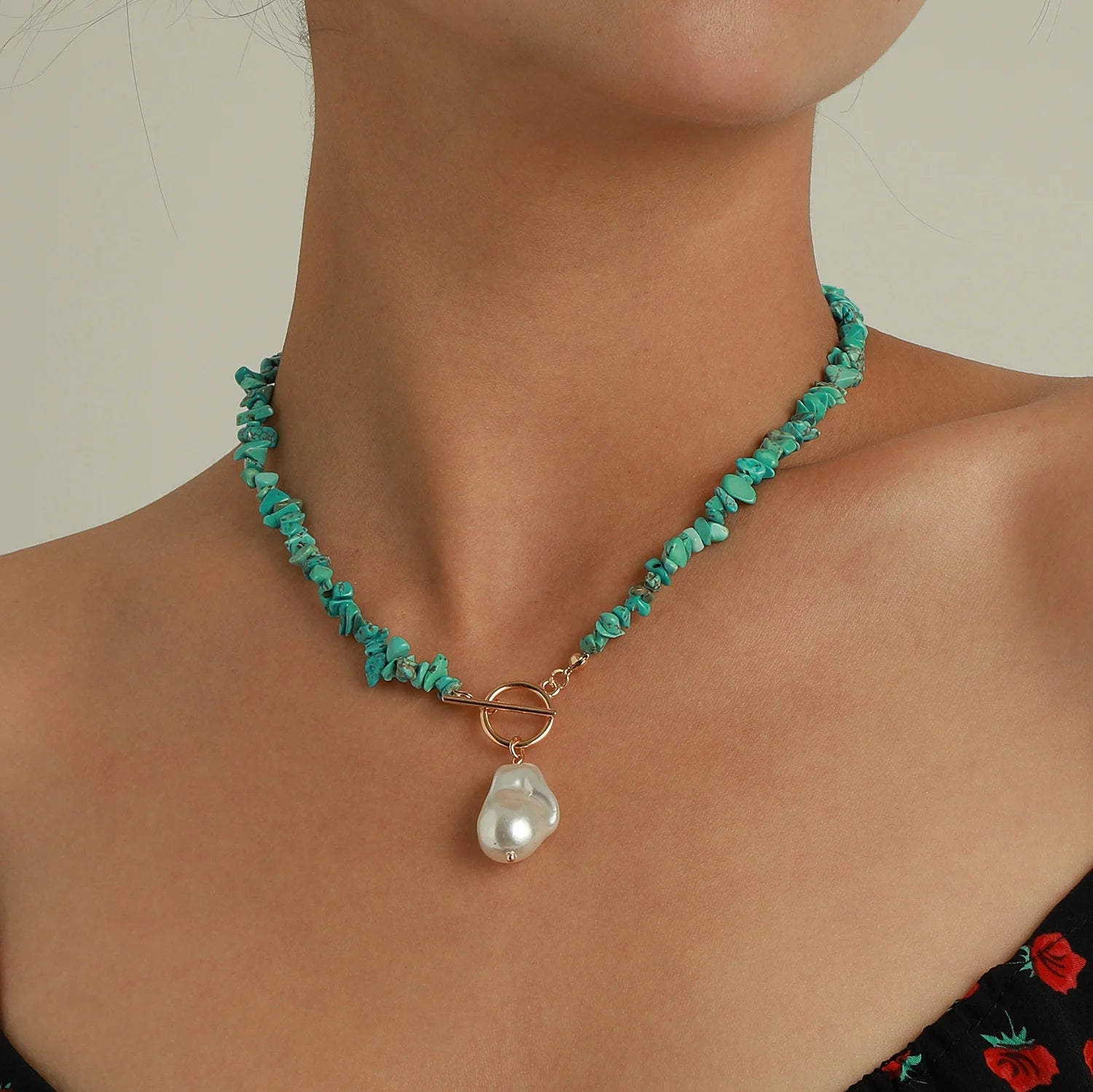 SC 2022 Bohemia Bead Handmade Choker Necklace Jewelry Gift Gold Plated Ot Buckle Pearl Pendant Turquoise Necklace for Women