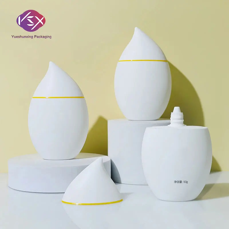 Yueshunxing 50ml White PP Plastic Cosmetics Face Body Lotion Bottle Wholesale Empty Plastic Sunscreen Bottle with Cap