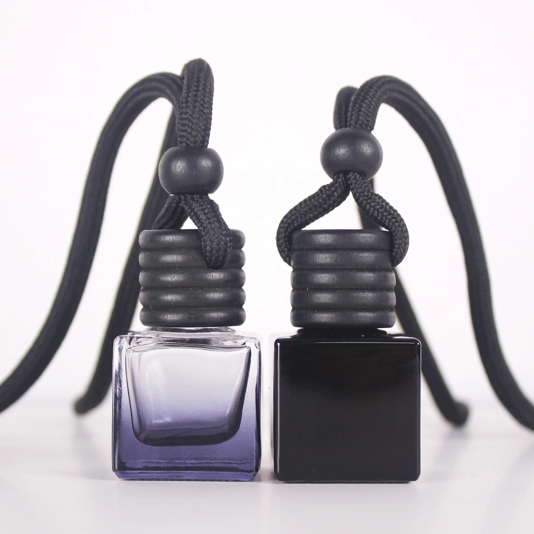 High Quality 8ml Square Shaped Empty Car Air Freshener Glass Bottle Pendant Wooden Cap Car Hanging Perfume Bottles