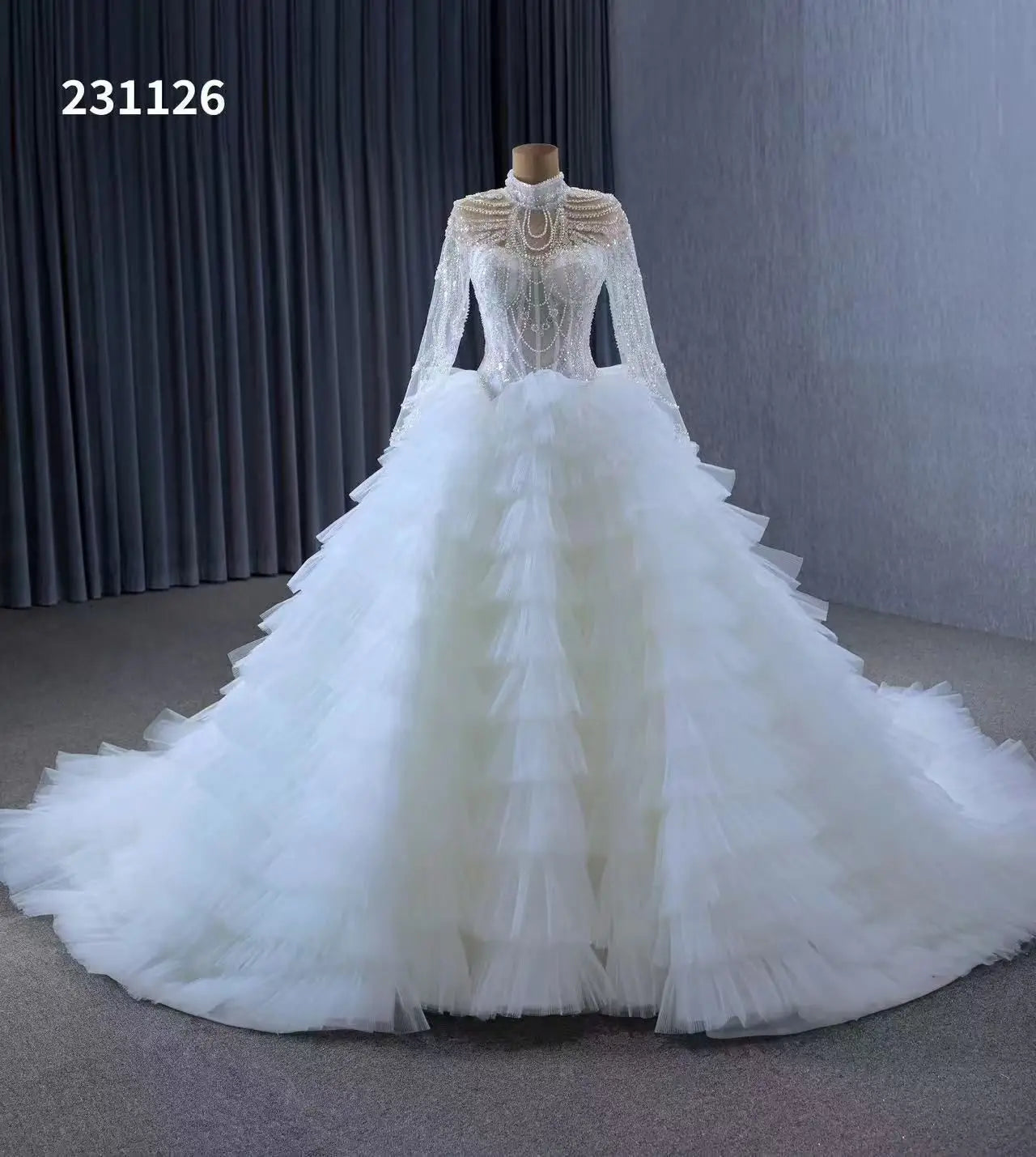 Luxury Rhinestone Beading Full Mesh Ball Gown Floor-Length Princess Handmade Sequin Lace Tiered Ruffles Sexy Bridal Gowns
