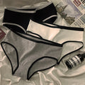 New Fashion Women's Comfortable Seamless Lingerie Simple Girl Black White Cotton Briefs Traceless Panties Plain Dyed Solid