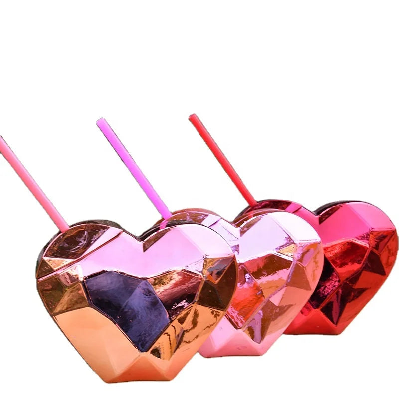 24 OZ Electroplating Heart Shape Single Wall Plastic Tumbler Wholesale Drinking Cup With Straw and Lid for Party