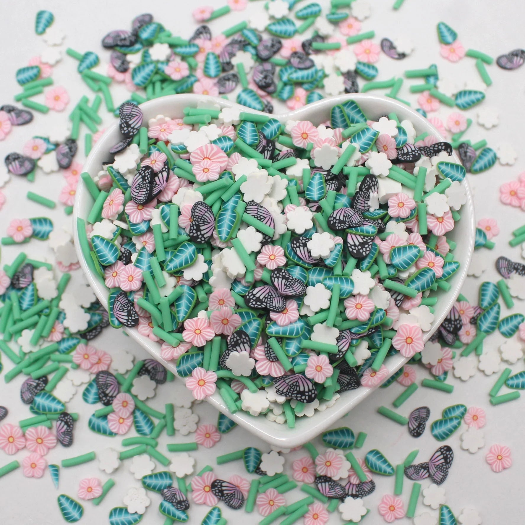 1KG 5-7mm Butterfly Flower Leaf Mixture Non-toxic Polymer Clay Figurine Slice Sprinkles Portable for Slime Shaker Filling Art