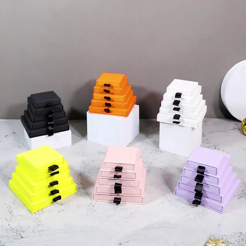 2023 Wholesale Small  Ring Packaging Gift Pink White Paper Jewelry Box Jewelry Drawer Box Packing
