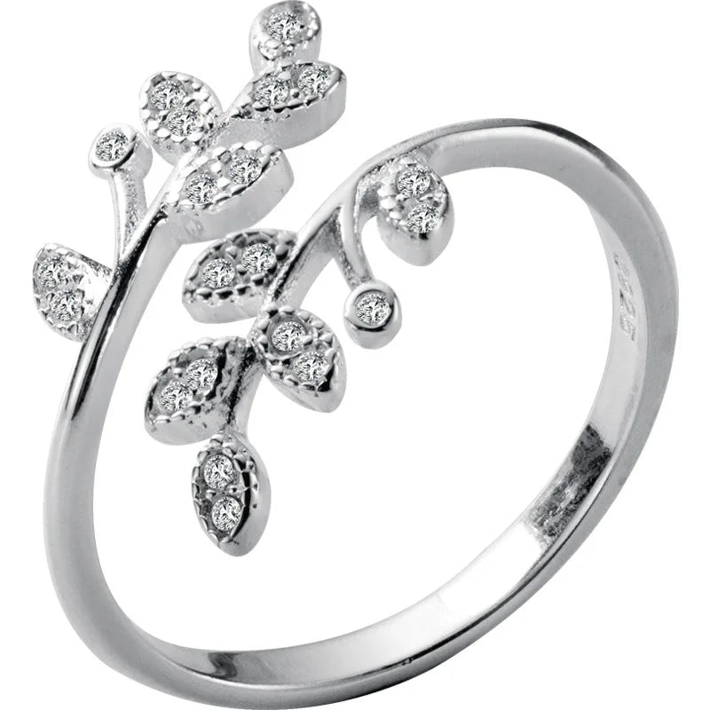 Trophy Suit Trendy Gold Leaf Cluster Ring 925 Pure Silver for Women Stylish Engagement Suit for Wedding and Party