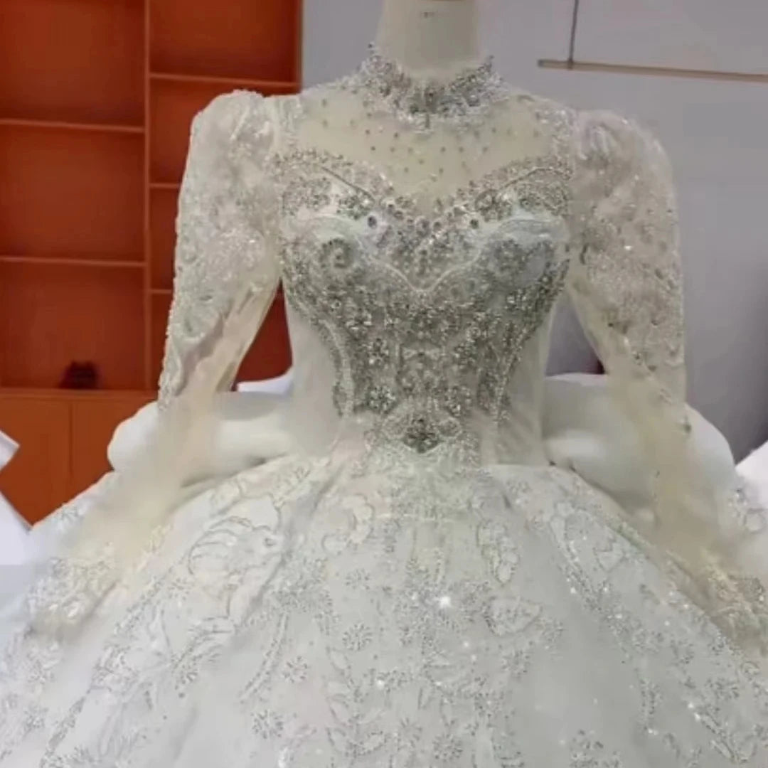 S9146F 2026 Luxurious Bohemian Style With Lace Decoration Chapel Train Long-Sleeved Wedding Dress