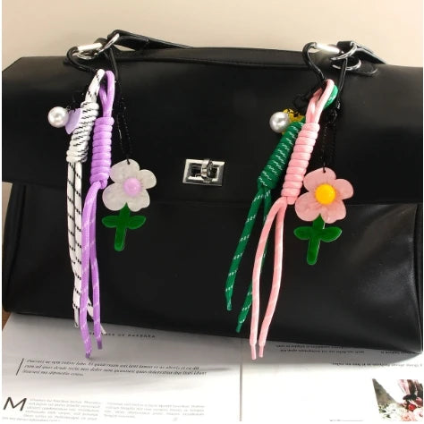 Cute and Colorful Acrylic Flower Keychain Pendant Woven Rope Heart-shaped Pearl Bag Pendant and Decoration