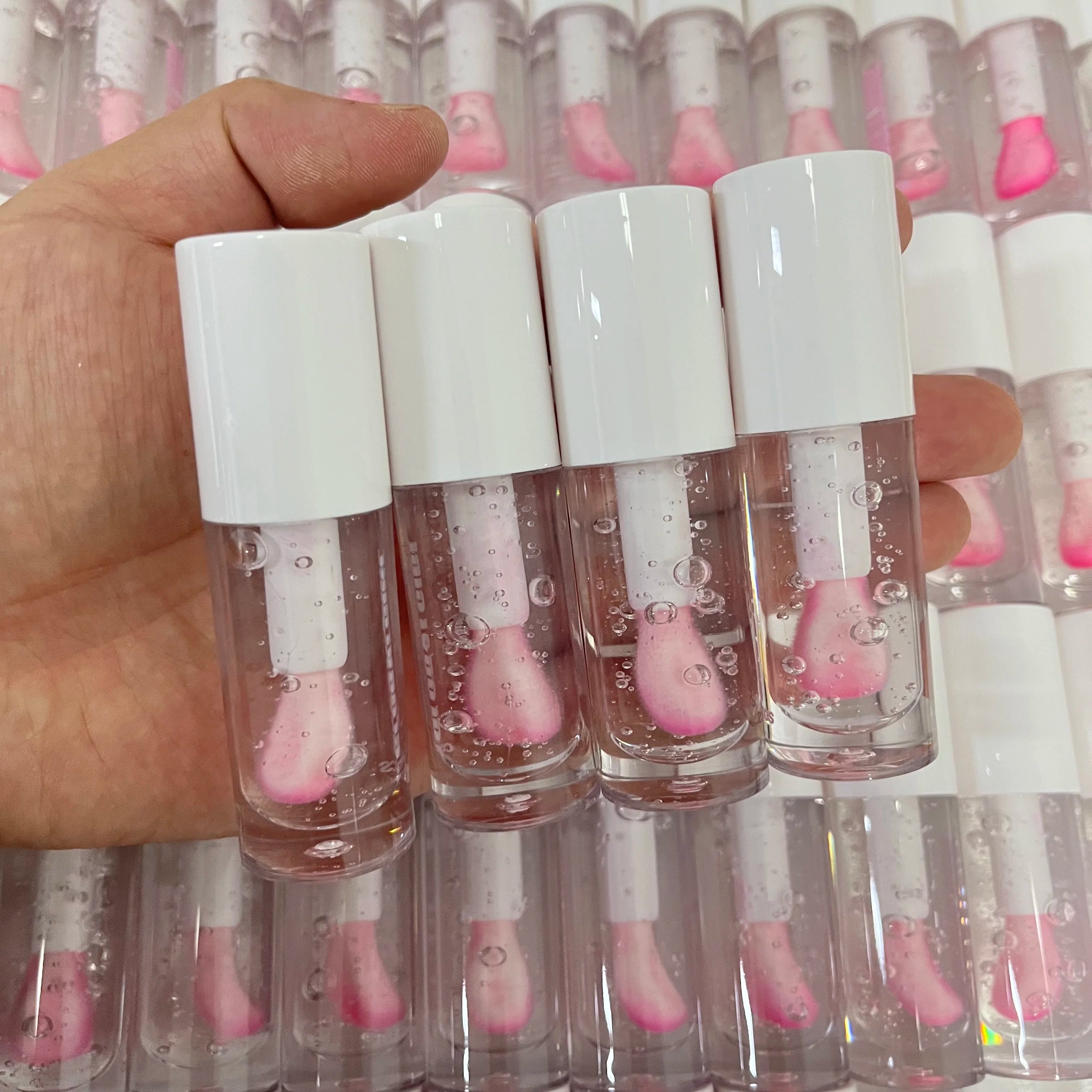 New Arrivals Custom Packaging Organic Hyaluronic Acid Collagen Jojoba Oil Moisturizer Plumping Colour Changing Lip Oil Private