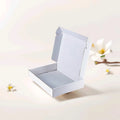 Custom Embossed Folder Strong Structure Embossing Technology Shipping Box Mailer Box Shoes Clothes Packaging Shipping Box