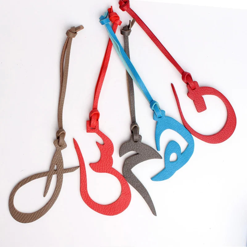 Faux Leather Character Alphabet Arabic Letter Keychain Backpack Pendant Ladies Women Bag Charm