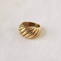 High End 18k Pvd Chunky Croissant Rings for Women Stainless Steel Jewelry Wholesale