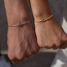Unisex Infinity Love Knot Bracelet Handmade Stainless Steel Snake Chain Love Knot Bracelet Couple Valentine Gift