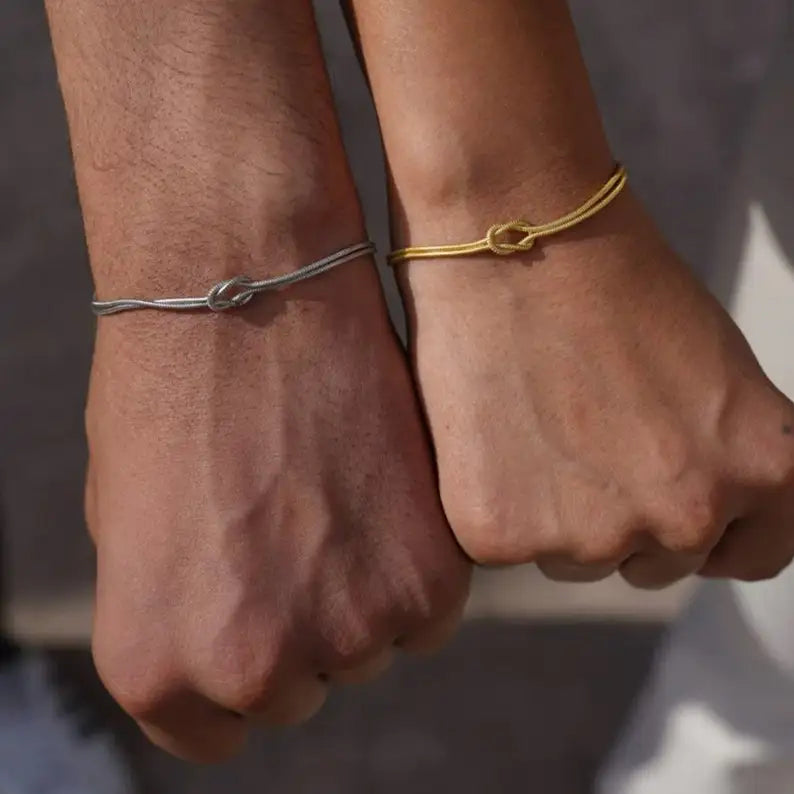 Unisex Infinity Love Knot Bracelet Handmade Stainless Steel Snake Chain Love Knot Bracelet Couple Valentine Gift