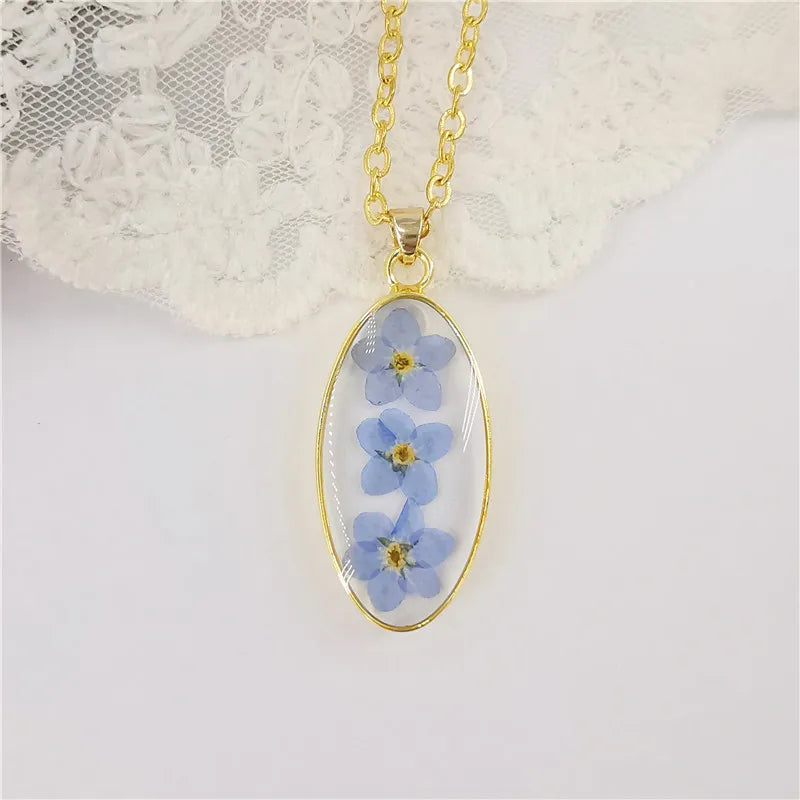Best Selling Natural Plant Drip Dried Flower Resin Pendant Necklace for Women
